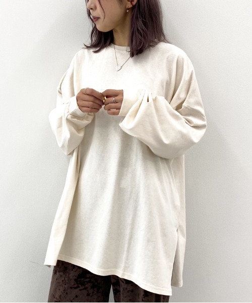 apres jour mignon（アプレジュールミニョン）の「スリット入りBIGロンT【ZOZOTOWN限定アイテム】（Tシャツ/カットソー・レディース・アイボリー/ブラック/ダークパープル/オフホワイト・フリー）」の13枚目の写真