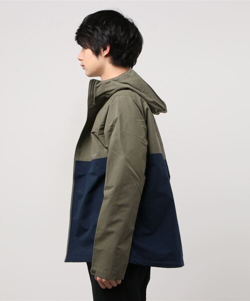 Columbia（コロンビア）の「【Columbia/コロンビア】Vizzavona Pass   ナイロンフーデット ライトブルゾン/ジャケット（ナイロンジャケット・メンズ・グリーン/ブラック/ネイビー/パープル・L/XL/M）」の15枚目の写真