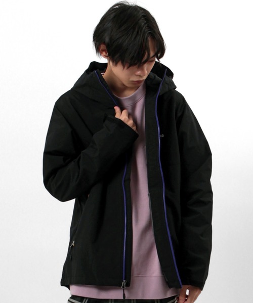 Columbia（コロンビア）の「【Columbia/コロンビア】Vizzavona Pass   ナイロンフーデット ライトブルゾン/ジャケット（ナイロンジャケット・メンズ・グリーン/ブラック/ネイビー/パープル・L/XL/M）」の9枚目の写真