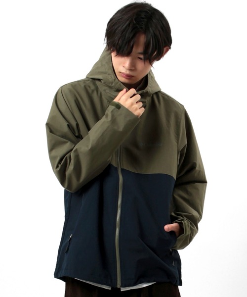 Columbia（コロンビア）の「【Columbia/コロンビア】Vizzavona Pass   ナイロンフーデット ライトブルゾン/ジャケット（ナイロンジャケット・メンズ・グリーン/ブラック/ネイビー/パープル・L/XL/M）」の10枚目の写真