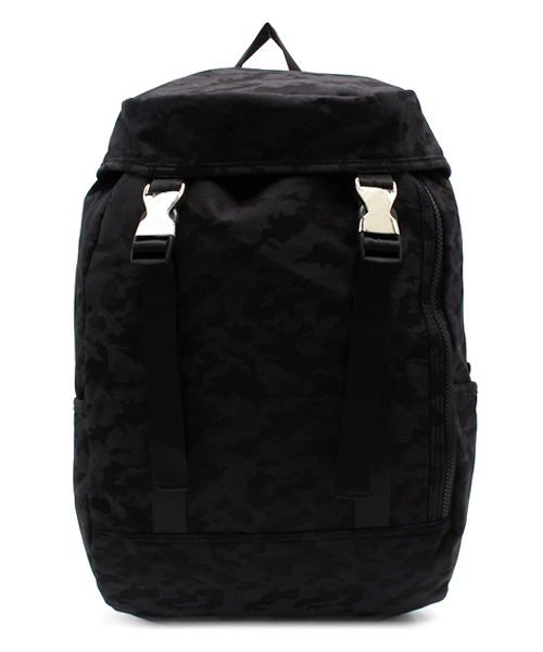 CIAOPANIC TYPY(チャオパニックティピー)の「ナイロンフラップデイパック(バックパック/リュック・メンズ・チャコールグレー/ブラック/ネイビー・FREE)」の12枚目の写真