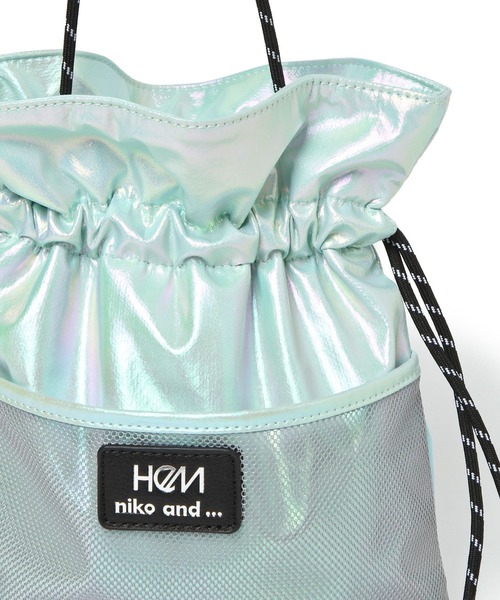 HeM（ヘム）の「【HeM(ヘム)】コラボ巾着ショルダーバッグ（ショルダーバッグ・レディース・ブラック/ベージュ/ピンク/イエロー/マルチ・FREE）」の15枚目の写真