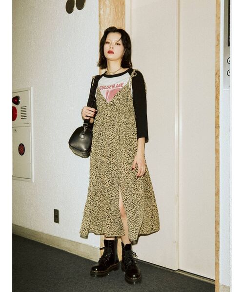 jouetie(ジュエティ)の「ローズラグランロンT(Tシャツ/カットソー・レディース・ブルー/ベージュ/オフホワイト・MEDIUM)」の15枚目の写真