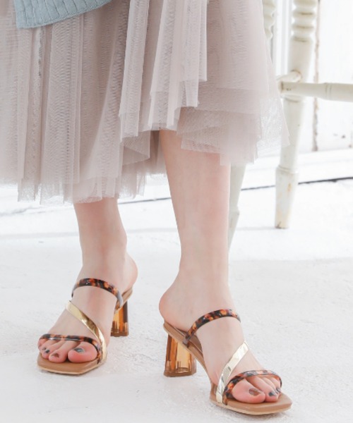 VIVIAN（ヴィヴィアン）の「スクエアトゥアシメ華奢ストラップクリアヒールサンダル（サンダル・レディース・アンティークゴールド/ブラック/ベージュ/シルバー系その他3/ホワイト×レッド・L/S/M/LL）」の14枚目の写真