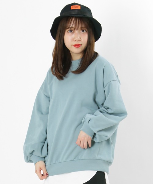 make a ray!(メイク ア レイ!)の「ビッグシルエット スウェット ボリューム袖 クルーネック 無地/ トレーナー(スウェット・レディース・モカ/グレイッシュブルー/チャコールグレー・M/L)」の14枚目の写真