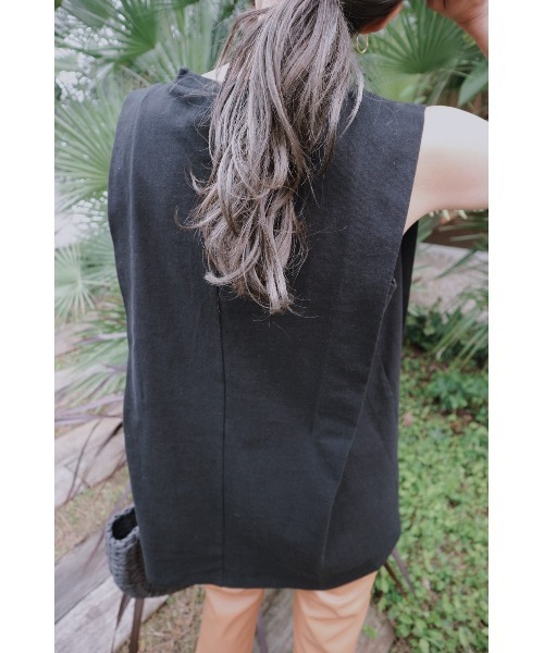 TRUNC（トランクエイティーエイト）の「Side Tack Design TOPS（その他トップス・レディース・ブラック/アイボリー/ブラウン・FREE）」の7枚目の写真