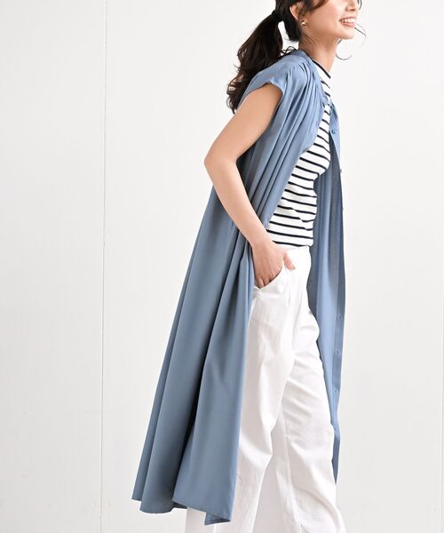 rps（アールピーエス）の「レーヨン前開きフレンチスリーブワンピース（ワンピース・レディース・オフホワイト/ブラック/ダークブラウン/ダークグリーン/ブルーグリーン/チャコールグレー/グレイッシュブルー・M/フリー）」の8枚目の写真