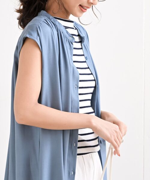 rps（アールピーエス）の「レーヨン前開きフレンチスリーブワンピース（ワンピース・レディース・オフホワイト/ブラック/ダークブラウン/ダークグリーン/ブルーグリーン/チャコールグレー/グレイッシュブルー・M/フリー）」の12枚目の写真