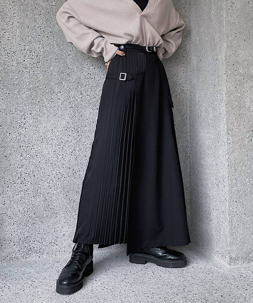 PAGEBOY（ページボーイ）の「サイドバックルキリカエスカート（スカート・レディース・ブラック/ブラウン系その他・FREE）」の2枚目の写真