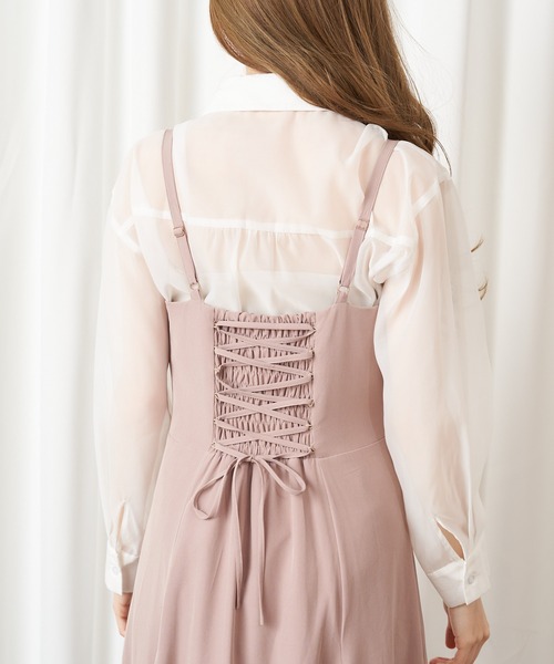 MIIA（ミーア）の「【ZOZO限定】バックレースアップキャミワンピース（ジャンパースカート・レディース・ライトグレー/ブラック/ベージュ・FREE）」の7枚目の写真