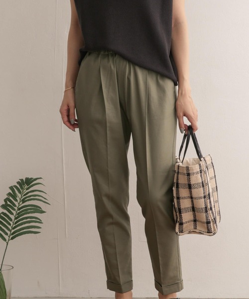 URBAN RESEARCH DOORS（アーバンリサーチドアーズ）の「リネン混テーパードイージーパンツ（その他パンツ・レディース・ブラック/ベージュ/カーキ・38/36）」の16枚目の写真