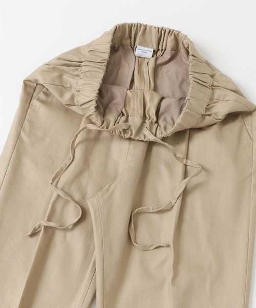 URBAN RESEARCH DOORS（アーバンリサーチドアーズ）の「リネン混テーパードイージーパンツ（その他パンツ・レディース・ブラック/ベージュ/カーキ・38/36）」の21枚目の写真