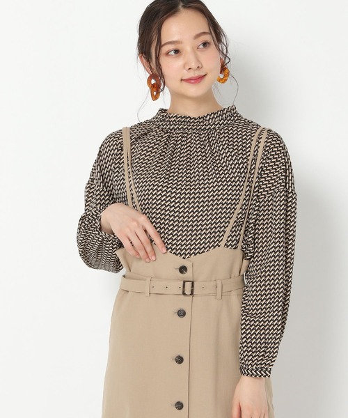 mysty woman（ミスティウーマン）の「アソート柄2WAYフェミニンブラウス 956382（シャツ/ブラウス・レディース・アイボリー/ブラック/ブラック系/ライトブラウン/オフホワイト/ホワイト/ブラウン系/ベージュ/ボルドー・FREE）」の5枚目の写真