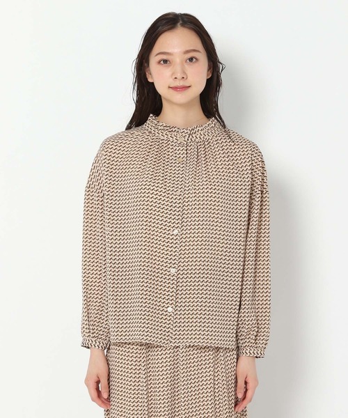 mysty woman（ミスティウーマン）の「アソート柄2WAYフェミニンブラウス 956382（シャツ/ブラウス・レディース・アイボリー/ブラック/ブラック系/ライトブラウン/オフホワイト/ホワイト/ブラウン系/ベージュ/ボルドー・FREE）」の14枚目の写真