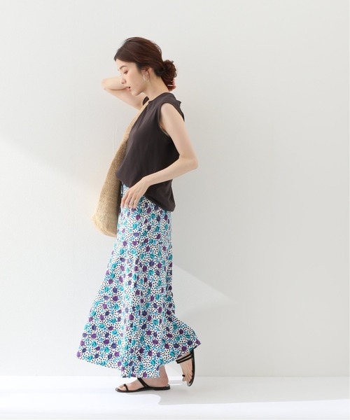 Spick & Span（スピックアンドスパン）の「フラワー*ドットプリントフレアースカート2◆（スカート・レディース・その他7/その他13・38/36）」の3枚目の写真