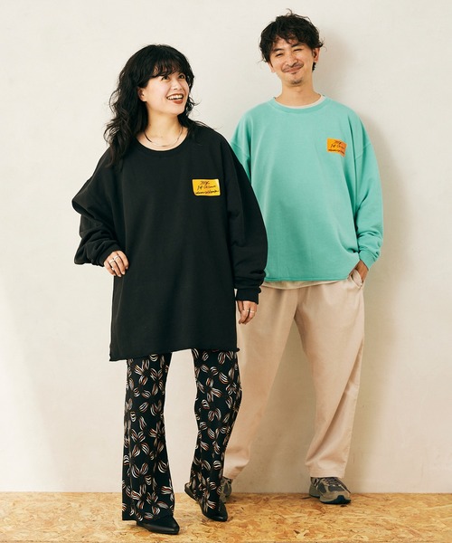 JOURNAL STANDARD relume（ジャーナルスタンダード　レリューム）の「CALIFORNIA スリット オーバーサイズスウェット（スウェット・メンズ・ブラック/ベージュ/ネイビー/イエロー/グリーン・M/L）」の14枚目の写真