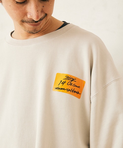 JOURNAL STANDARD relume（ジャーナルスタンダード　レリューム）の「CALIFORNIA スリット オーバーサイズスウェット（スウェット・メンズ・ブラック/ベージュ/ネイビー/イエロー/グリーン・M/L）」の8枚目の写真