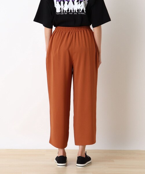 SHOO・LA・RUE（シューラルー）の「◆とろみワイドイージーパンツ（その他パンツ・レディース・サンドベージュ/オレンジ/ダークネイビー・02/03/04）」の6枚目の写真