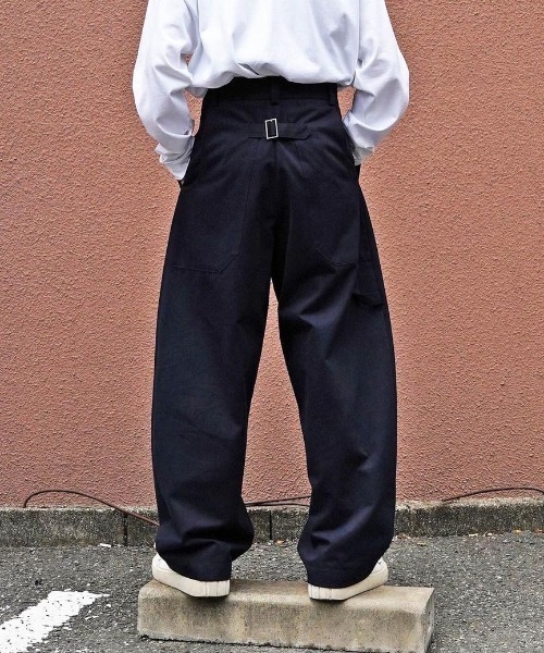 STUDIO NICHOLSON（スタジオニコルソン）の「【STUDIO NICHOLSON】 PEACHED DRILL VOLUME PANT（その他パンツ・メンズ・ダークネイビー・SMALL/X-SMALL/MEDIUM）」の3枚目の写真