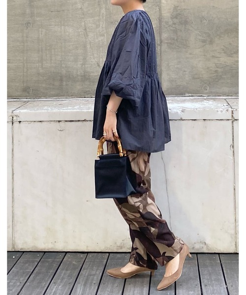 RIVE DROITE(リヴドロワ)の「【beej(ビージ)】ピンタックチュニック(シャツ/ブラウス・レディース・チャコールグレー/ピンク・FREE)」の5枚目の写真