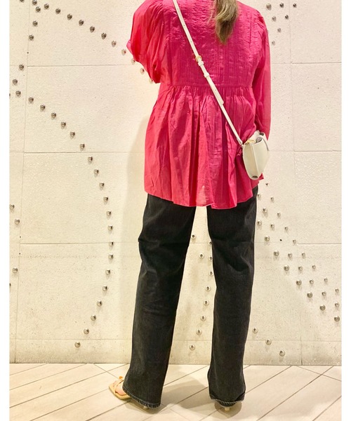 RIVE DROITE(リヴドロワ)の「【beej(ビージ)】ピンタックチュニック(シャツ/ブラウス・レディース・チャコールグレー/ピンク・FREE)」の21枚目の写真