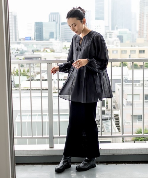 RIVE DROITE(リヴドロワ)の「【beej(ビージ)】ピンタックチュニック(シャツ/ブラウス・レディース・チャコールグレー/ピンク・FREE)」の14枚目の写真