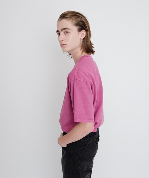 Levi's(リーバイス)の「RED TAB VINTAGE TEE DAHLIA MAUVE GARMENT DYE DAHLIA MUAVE(Tシャツ/カットソー・メンズ・マルチ・XL/S/L/M)」の8枚目の写真