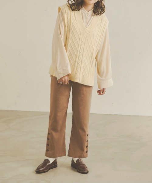 Ambre Neige(アンブルネージュ)の「サイドボタンセミフレアパンツ/【WEB/EC限定商品】(その他パンツ・レディース・ブラウン系その他/ベージュ/ライトブラウン・FREE/MEDIUM/SMALL)」の8枚目の写真