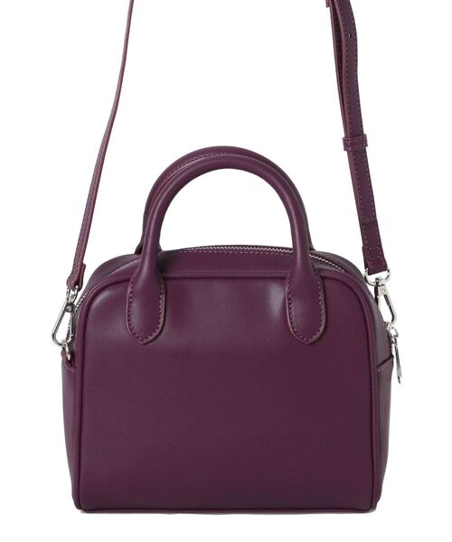 merry jenny(メリージェニー)の「bear刺繍ショルダーbag(ショルダーバッグ・レディース・ブラック/ボルドー/ベージュ・FREE)」の5枚目の写真