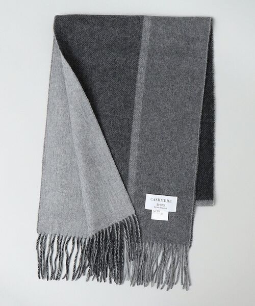 SHIPS（シップス）の「SHIPS: カシミヤ ダブルフェイス パネル マフラー（マフラー・メンズ・ブラック/ベージュ/ネイビー/ブルー/グリーン・ONE SIZE）」の9枚目の写真