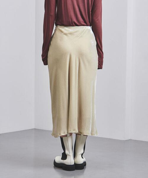 UNITED ARROWS(ユナイテッドアローズ)の「<UNITED ARROWS> ベルベット マーメイド スカート W(スカート・レディース・オフホワイト/ライトブルー・36/38)」の6枚目の写真