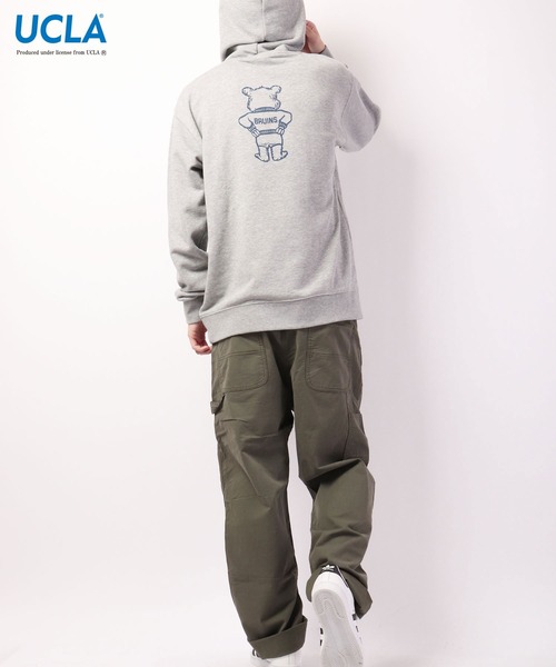 UCLA（ユーシーエルエー）の「UCLA カルフォニア大学ロサンゼルス校 プリント裏毛スウェットパーカー（パーカー・メンズ・ブラック/ネイビー/オフホワイト/グリーン/杢グレー・L/M/XL）」の21枚目の写真