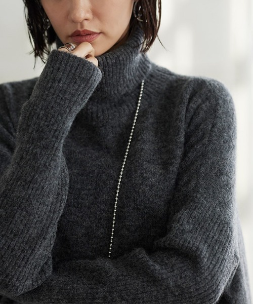 RASWアルパカ混タートルネックニット