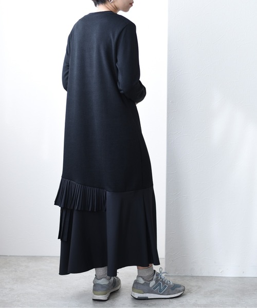 Eimee Law(エイミーロウ)の「裾プリーツリブOP(ワンピース・レディース・ブラック/オフホワイト・38)」の7枚目の写真
