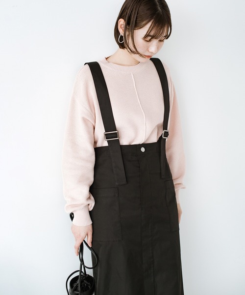 haco!（ハコ）の「欲しいのはワンパク感じゃなく大人っぽさ！着映えと着まわし力はそのまま　女性らしさをぐっとプラス！ストレートシルエットのサロペットスカート by who made me（サロペット/オーバーオール・レディース・ブラック・SMALL/X-LARGE/MEDIUM/LARGE）」の5枚目の写真