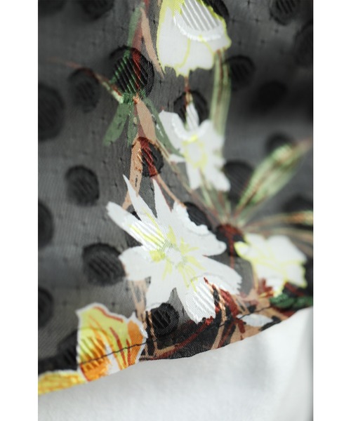 cawaii(カワイイ)の「(黒)ドットとお花の柄合わせシアーブラウストップス(シャツ/ブラウス・レディース・ブラック・FREE)」の3枚目の写真