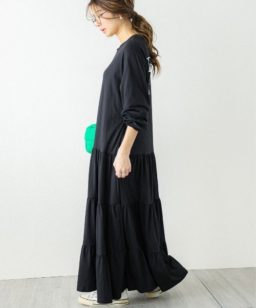 バックロゴティアードロングワンピース