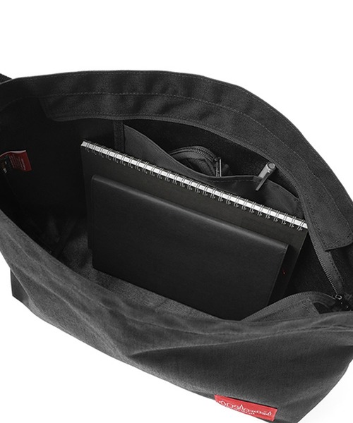 Manhattan Portage（マンハッタンポーテージ）の「Clearview Shoulder Bag NYC Print 2022SS