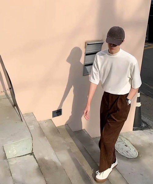 NOWLE(ノウル)の「【NOWLE】ハーフ ハイネック 半袖 Tシャツ(Tシャツ/カットソー・メンズ・ホワイト/ブラック・MEDIUM/LARGE/X-LARGE/XX-LARGE)」の3枚目の写真