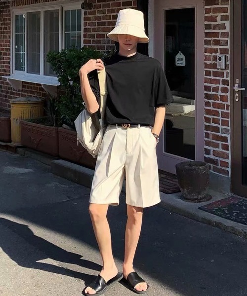 NOWLE(ノウル)の「【NOWLE】ハーフ ハイネック 半袖 Tシャツ(Tシャツ/カットソー・メンズ・ホワイト/ブラック・MEDIUM/LARGE/X-LARGE/XX-LARGE)」の7枚目の写真