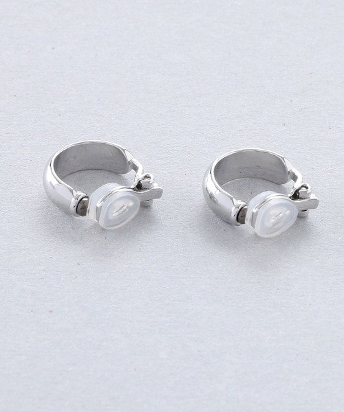Manon's Selection(マノンズセレクション)の「シンプルフープイヤリング5mm(イヤリング・レディース・ゴールド/シルバー・ONE SIZE)」の14枚目の写真