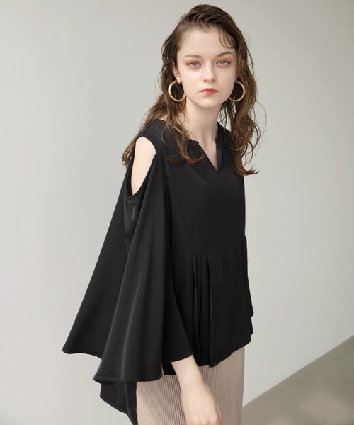 MIELI INVARIANT(ミエリインヴァリアント)の「Kimono Tucking Blouse(シャツ/ブラウス・レディース・ブラック/ベージュ系その他・FREE)」の1枚目の写真