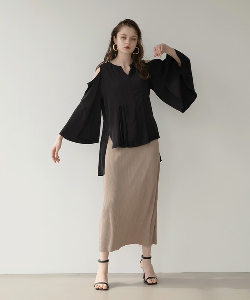 MIELI INVARIANT(ミエリインヴァリアント)の「Kimono Tucking Blouse(シャツ/ブラウス・レディース・ブラック/ベージュ系その他・FREE)」の17枚目の写真
