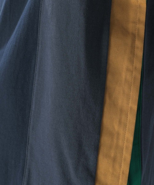 niko and...（ニコアンド）の「配色サイドプリーツTシャツ（Tシャツ/カットソー・メンズ・ネイビー/オフホワイト/ライトブルー・MEDIUM/LARGE）」の6枚目の写真