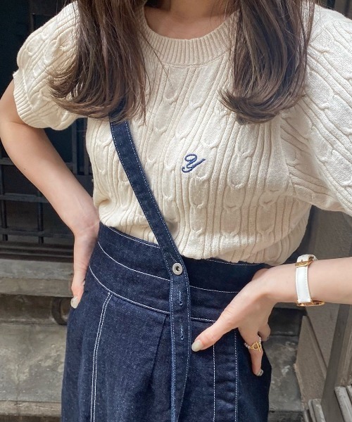 WEGO（ウィゴー）の「∴yukie×WEGO/イニシャルケーブルセーター（ニット/セーター・レディース・ベージュ/アイボリー・FREE）」の4枚目の写真