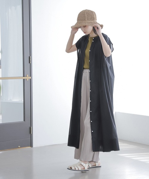 LAKOLE（ラコレ）の「ギャザースリーブレスワンピース / 281673（ワンピース・レディース・ブラック/ライトベージュ/グリーン・SMALL/MEDIUM）」の9枚目の写真