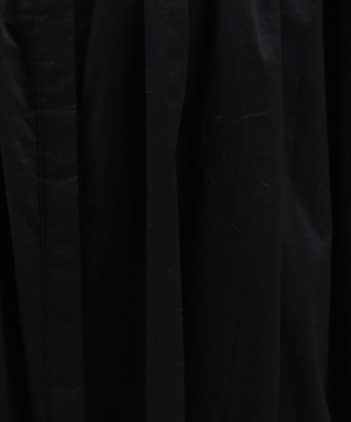 LAKOLE（ラコレ）の「ギャザースリーブレスワンピース / 281673（ワンピース・レディース・ブラック/ライトベージュ/グリーン・SMALL/MEDIUM）」の13枚目の写真