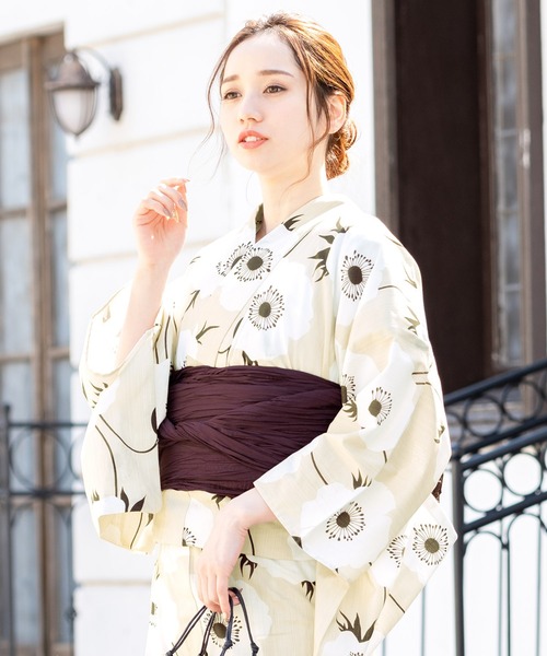 SOUBIEN（ソウビエン）の「選べるレディース浴衣2点セット （浴衣＋帯）（浴衣・レディース・ホワイト系その他/ブルー系その他/イエロー系その他/ホワイト系その他2/ブルー系その他2/イエロー系その他2/ブルーグリーン/サンドベージュ/ネイビー系2/ネイビー系1/ホワイト×レッド/ホワイト×パープル/ホワイト×ブルー/ブルー系/クリーム/ホワイト×ピンク/レッド系/ホワイト系/ホワイト系1/ネイビー系・FREE）」の10枚目の写真