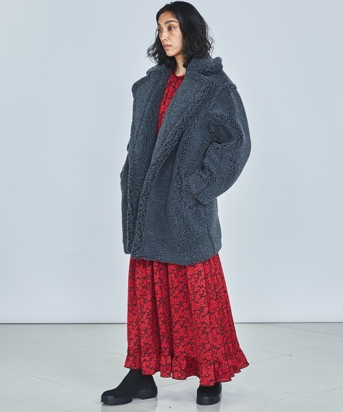 DOUBLE STANDARD CLOTHING（ダブルスタンダードクロージング）の「MAPELファーボアショートコート（その他アウター・レディース・サックスブルー/チャコール・36/38）」の15枚目の写真