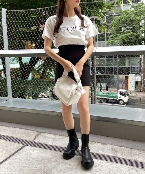 one after another NICE CLAUP(ワンアフターアナザーナイスクラップ)の「ロゴ刺しゅうTee(Tシャツ/カットソー・レディース・ホワイト系その他/ホワイト系その他2/ブラック/ピンク・FREE)」の17枚目の写真
